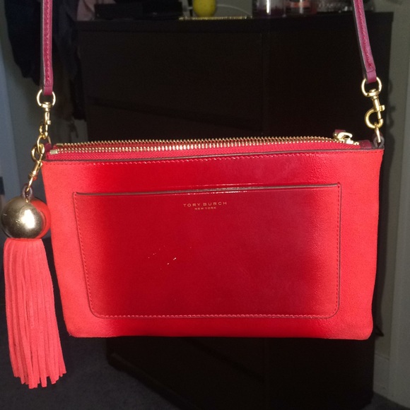 Tory Burch Handbags - Tory Burch red cross body